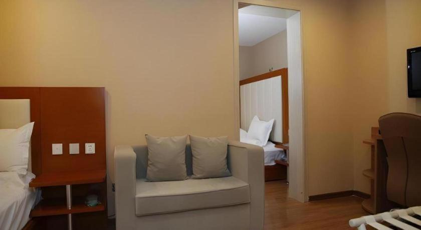 Beijing Yi Jia Hotel Exterior photo