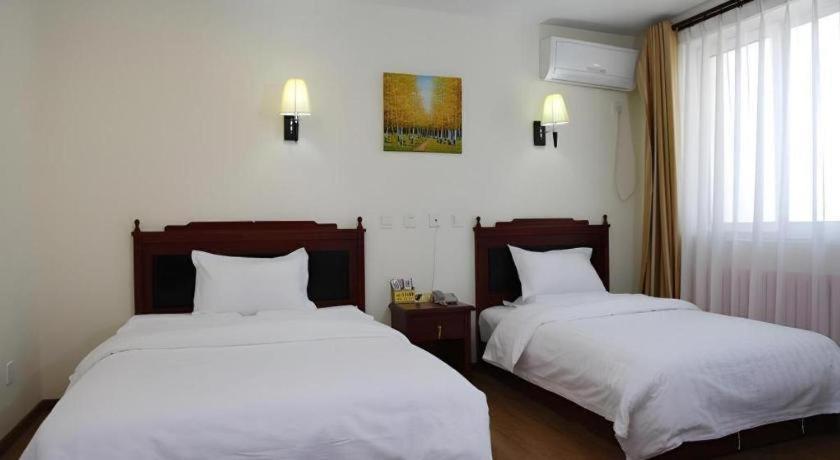 Beijing Yi Jia Hotel Exterior photo